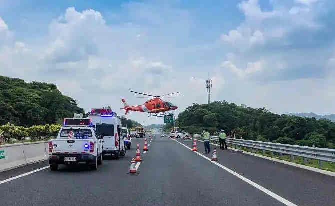 宜章高速公路汽车救援案例
